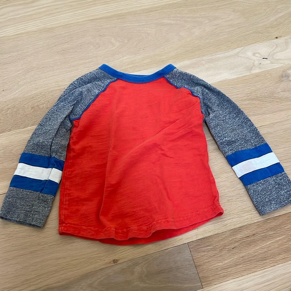 Boden long sleeveve shirt sizer 3-4T